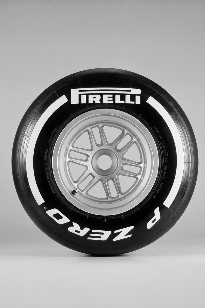Pirelli F1 gomme 2012
